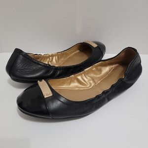 Coach Darsi Shoes Women's Sz 6.5B Black Leather Ballet Flats Cap Toe Logo A4655
